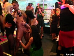 Leie, Grosser schwanz, Bekleidet, Tanzen, Frau, Orgie, Party, Swingers