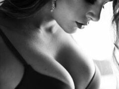 Leie, Tussi, Grosse titten, Braunhaarige, Selbstgemacht, Latina, Lesbisch, Netzkamera