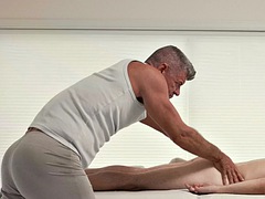 Mature gay masseur fucks petite twink after oiled up relaxation