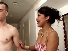 Gros cul, Grosse bite, Couple, Petite amie, Fille latino, Mature, Maman, Tabou