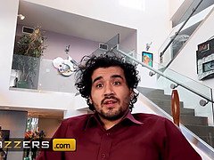 Dana DeArmond & Rico get naughty during video call & share juicy wet pussy action