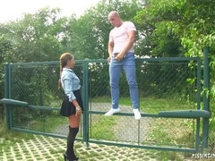 Grosse titten, Bekleidet, Spermaladung, Im freien, Pissen, Rau, Dusche, Nass