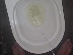 Amatör, Badrum, Pappa, Fet, Fetisch, Kissar, Pov, Thai
