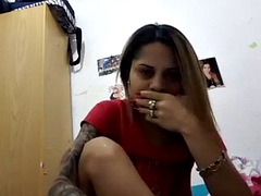 Amatoriale, Brunetta, Rumena, Tatuaggi