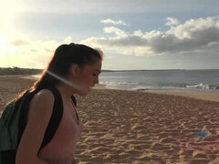 Gozar na boca, Latina, Orgasmo, Ao ar livre cartaz de rua outdoor, Pontos de vista, Esguichando, Tetas, Molhadoa