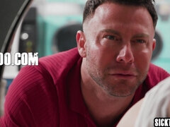 18 éves, Hatalmas hátsó, Monumentális dákó, Szőke, Kőkemény, Filigrán alkatú, Tini, Begyek