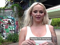 Leie, Europäisch, Flashen, Nippel, Höschen, Pov, Öffentlich, Schlampe