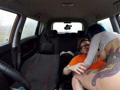 Anal, Carrro, Pés, Óculos, Jeans, Ao ar livre cartaz de rua outdoor, Calcinha, Tatuagem