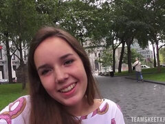 Duży tyłek, Duży kutas, Duże cycki, Obciąganie, Brunetka, Styl na pieska