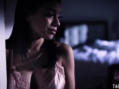 Insomniac stepdad becomes deranged and lusts for teen Savannah Sixx