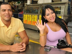 Μεγάλος κώλος, Μεγάλος πούτσος, Μεγάλα βυζιά, Πίπα, Μελαχροινή, Σε στάση σκύλου στα τέσσερα, Ώριμη γυναίκα, Εκτός