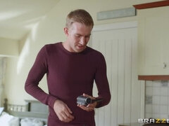 Kont, Blond, Lul, Hondjeshouding, Sperma in gezicht, Handbeurt, Keuken, Saunazaal