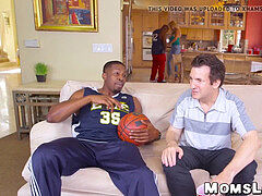 Nero, Mamma che vorrei scoparmi