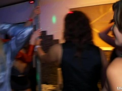 Vestidas, Jato de porra, Boneca, Hardcore, Orgia, Festa, Pornstars, Swingers