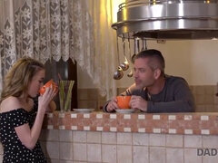 Perse, Kauniit, Blondi, Suihinotto, Rintava, Hd, Venäläinen, Teini