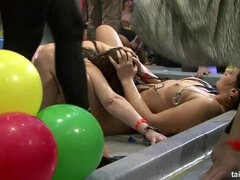 옷입고하기, 그룹, 다른 인종간의, 가죽, 보지, 샤워, 스윙 어, 젖가슴