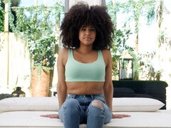 Gorda, Culo grande, Mamada, Estilo perrito, Interracial, Afeitado, Estriptis, Adolescente