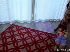 Zadok, Blondína, Brunetka, Femdom, Lesbické, Prirodzené prsia, Realita, Hračky