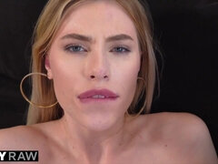 Anal, Cul, Cul à la bouche, Blonde, Sucer une bite, Tir de sperme, Actrice du porno, Nénés