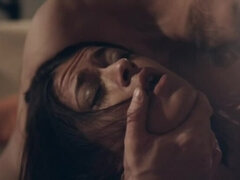 Grosse bite, Brunette brune, Gorge profonde, Branlette thaïlandaise, Hd