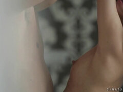 18, Ruskeahiuksinen, Pienikokoinen, Teini, Tissit