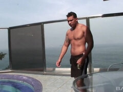 Anál, Brunetka, Venku, Piercing, Shemale, Tetování