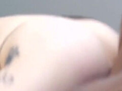 18 jaar, Blond, Zichtbare schaamlippen, Sperma, Interraciaal, Mager, Spuiten, Tiener