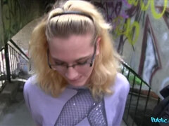 아마추어, 오랄섹스, 도기스타일, 핸드잡, 야외의, 셀카, 공개적인, 젖가슴