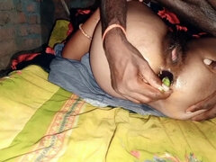 18 jahre, In den arsch, Paar, Hausfrau, Erniedrigung, Indisch, Küssen, Lecken