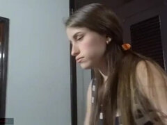 Amaterji, Fafanje, Latinka, Lizanje, Masaža, Samozadovoljevanje, Orgazem, Muco