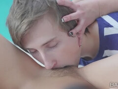 Blondin, Avsugning, Par, Doggystyle, Europeisk, Fingering, Slick, Mamma