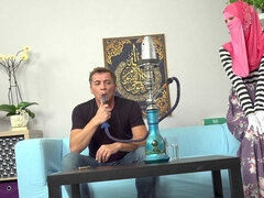 Arabci, Rit, Velika rit, Fafanje, Doggystyle, Dekle drka tiča, Milf, Obrito