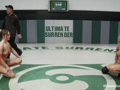 Брюнетки, Доминирование, Сидя на лице, Пальцем, Унижение, Лесбиянка, Тату, Реслинг