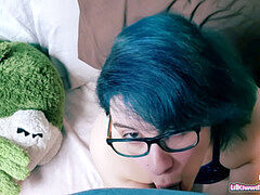 Testes gyönyörű hölgy, Cumizás, Döci, Szájba élvezés, Latin lány, Szopás