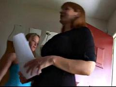 Velike joške, Blondinka, Lezbijke, Lizanje, Zrela, Milf, Joške, Igrače