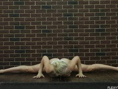 Grosse titten, Frau, Sporthalle, Hd, Nackt, Solo, Sport, Titten