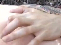 Røv, Bil, Ældre lækkre kvinde, Ældre kvinde, Mor jeg gerne vil kneppe, Udendørs, Røvhåret, Tatovering