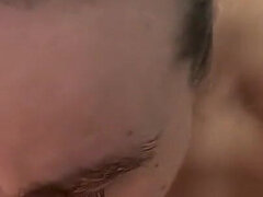 Amatør, Pik sutte, Komme i munden, Ældre kvinde, Mor, Hænge patter