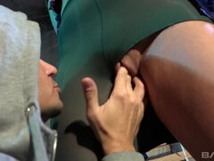 금발의, 페티쉬, 수음, 엉덩이 때리기, 장난감들