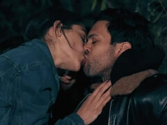 흑갈색 머리, 깊은목구멍, 얼굴에, 머리카락이 많은, Hd, 야외의, 문신, 쓰리섬