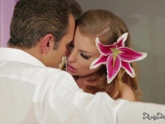 Μεγάλος κώλος, Μεγάλος πούτσος, Μεγάλα βυζιά, Πίπα, Σε στάση σκύλου στα τέσσερα, Ώριμη γυναίκα