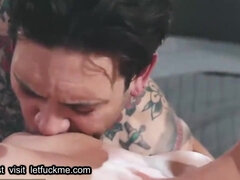 Asiatisk, Avsugning, Brunett, Närbild, Hardcore, Hd, Milf, Tatuering