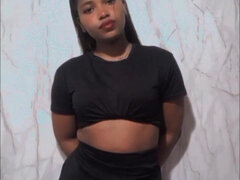 Amatör, Latina, Kjol, Solo