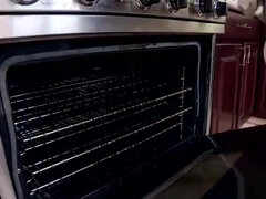 Sexy buxomy mom Vanilla Deville acting in amazing BJ scene