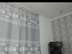 Enthousiasteling, Grote mammen, Blond, Gek, Erotisch, Huisgemaakt, Tieten likken, Webcamera