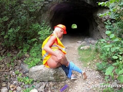 Caudia Macc-Solo Pissy - Big Ass & Small Tits Get Wet and Wild with Toys