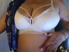 Amateur, Belle grosse femme bgf, Indienne, Mature, Seins naturels, Solo