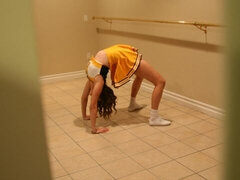 Culo grande, Verga grande, Tetas grandes, Mamada, Animadora, Estilo perrito, Pov