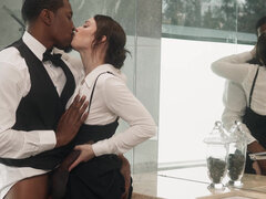 Rumpe, Pikk, Ansiktssperm, Runke, Raseblandet, Kyssing, Kort hår, Tattovering