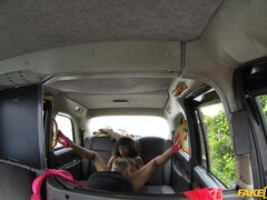 69, Anal, Lécher le cul, Nana, Sucer une bite, Faciale, Branlette thaïlandaise, Léchez